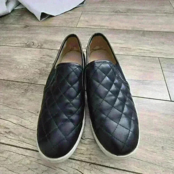 BRASH womens quilted black slip on shoes size 8 - Picture 5 of 11